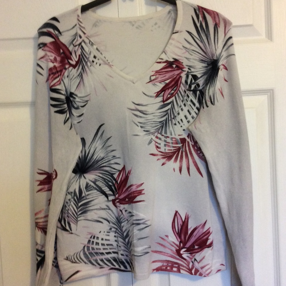 Women sweater